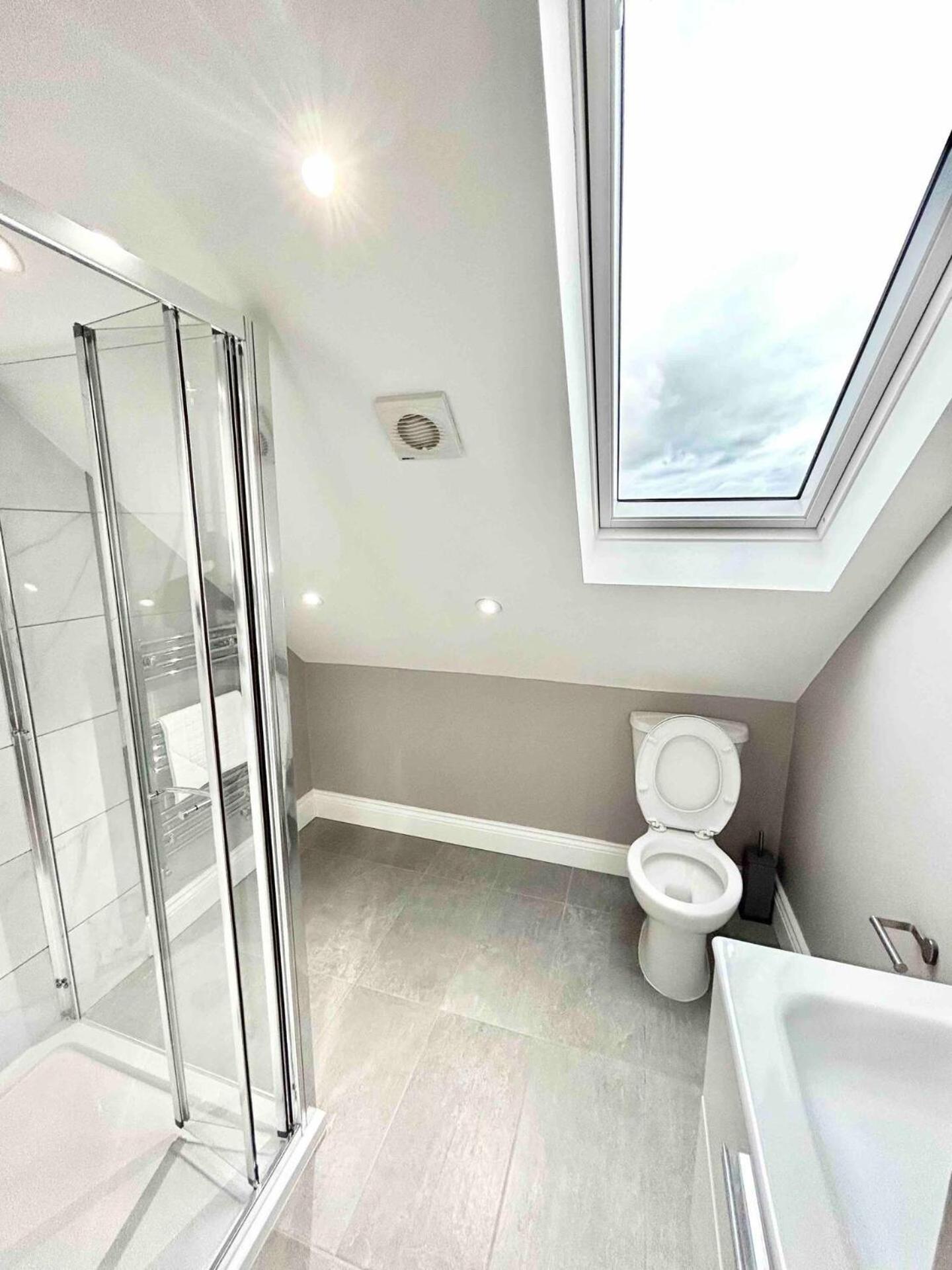 The Winstre Borehamwood Exterior photo